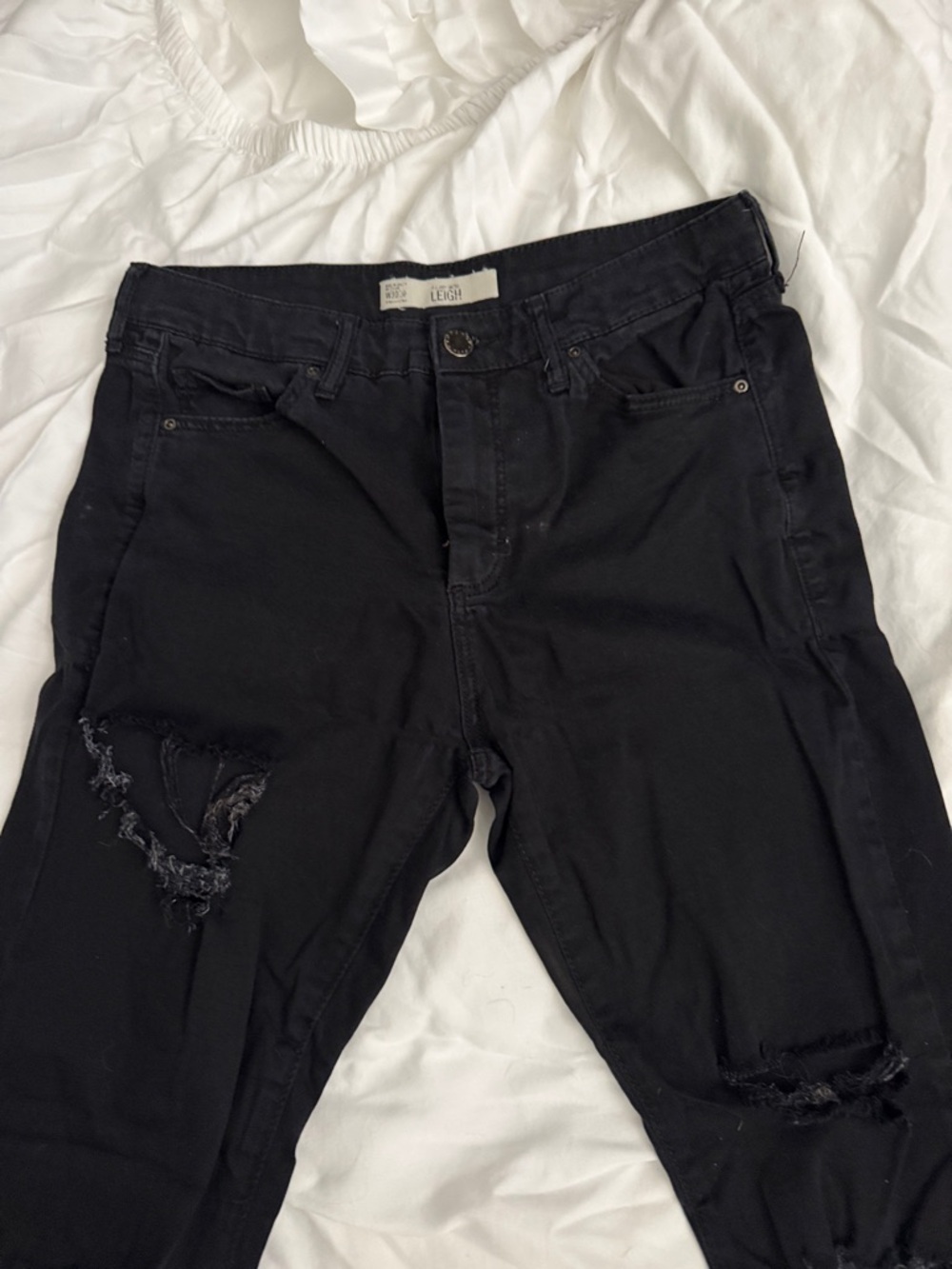 madison leigh Black Skinny Jeans with Distressed Knees
